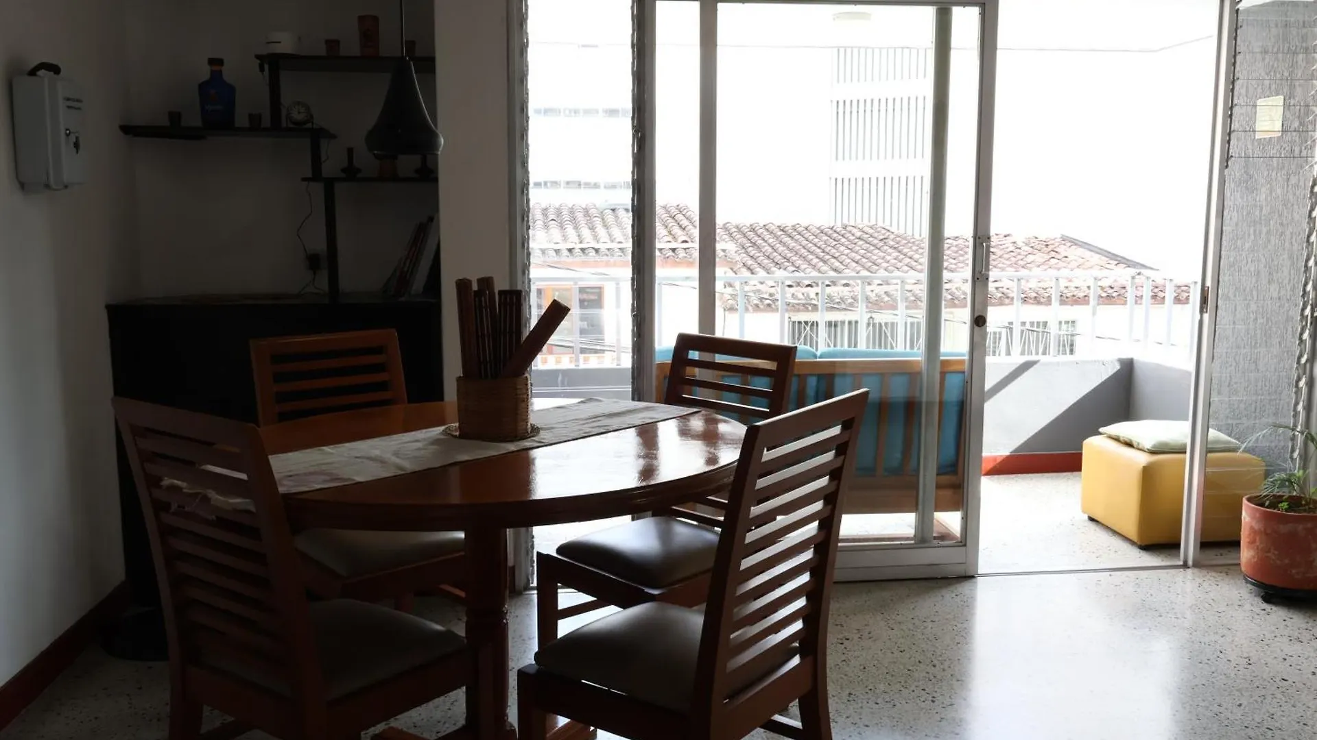 Homestay Living Poblado Manila 301 B Habitacion Individual Medellin Colombia