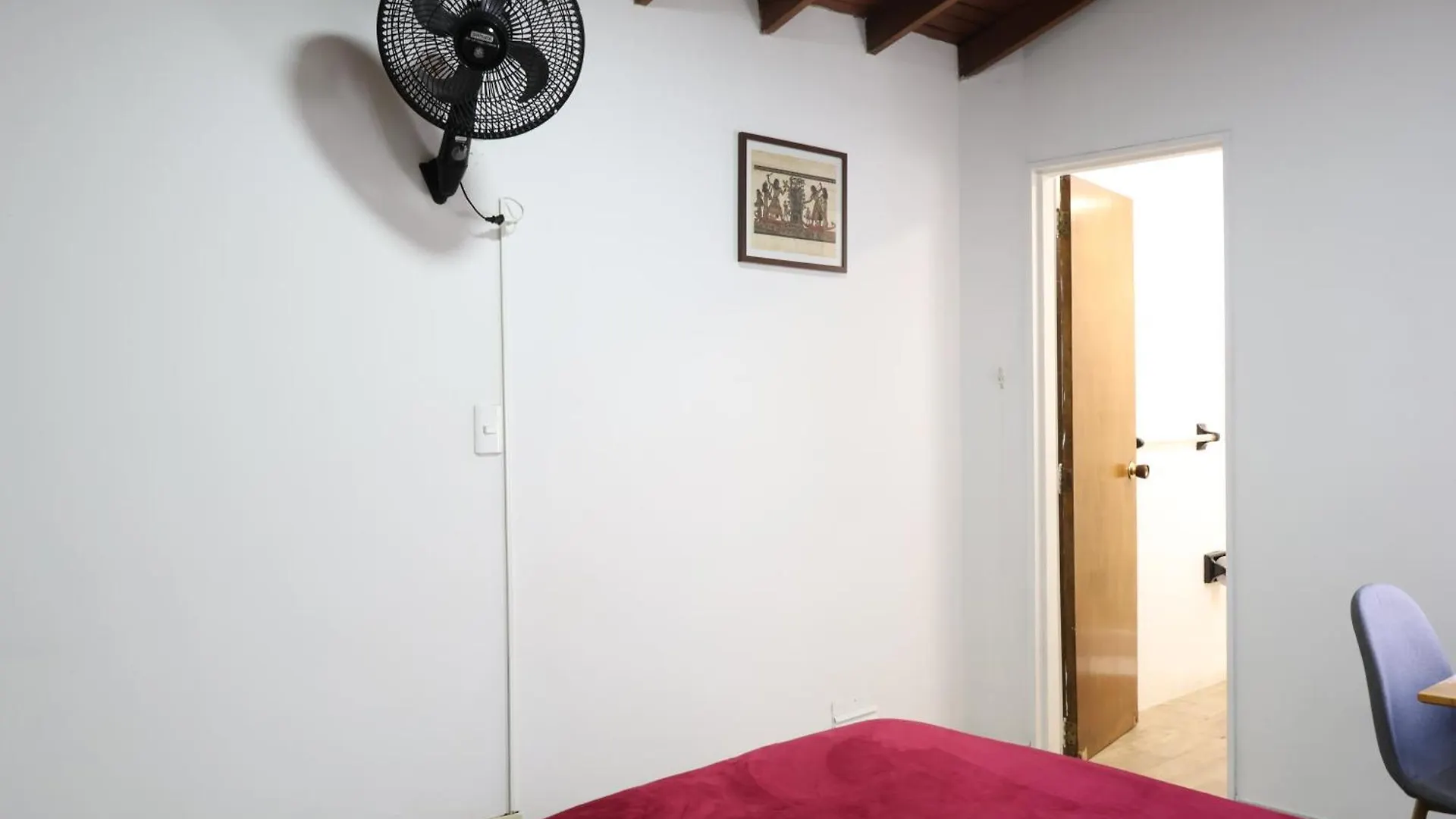 Homestay Living Poblado Manila 301 B Habitacion Individual Medellin